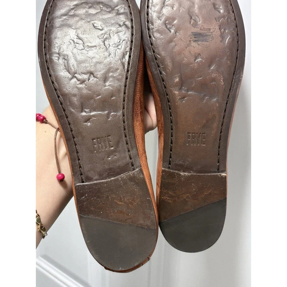 Frye Carson Ballet Flats Women's Size 8.5 Cognac Slip On Leather Shoes